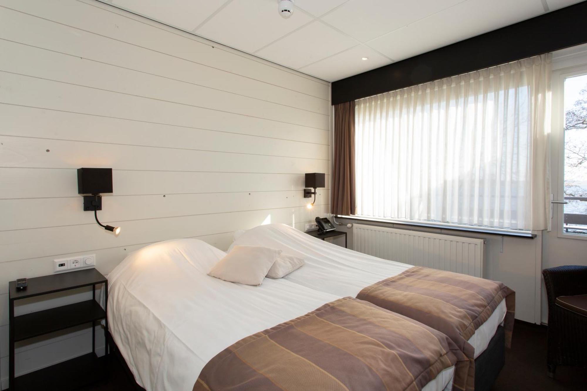 Restaurant-Hotel De Watergeus Noorden Eksteriør billede